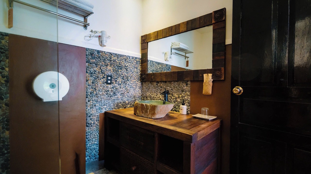 Photo of Bathroom in Van Ninh