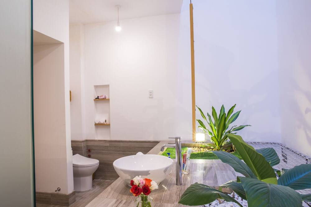 Photo of Bathroom in Hang Xanh