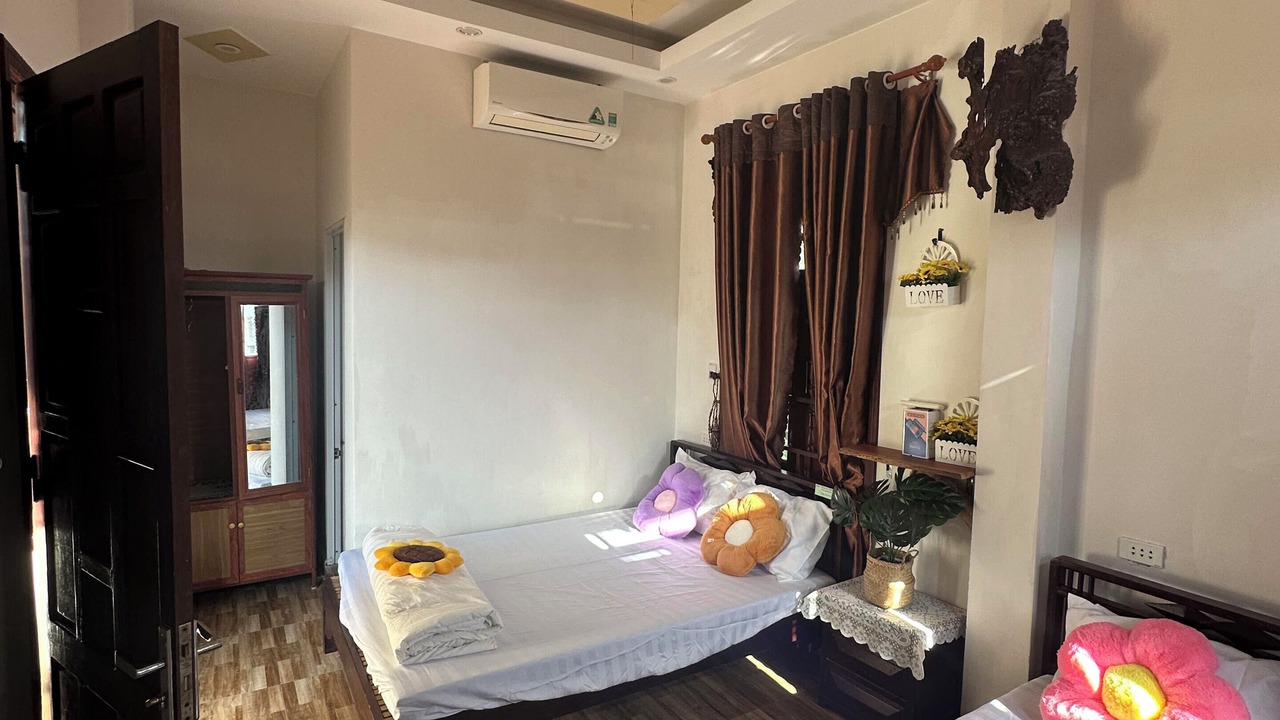 Photo of Bedroom in Cham Island