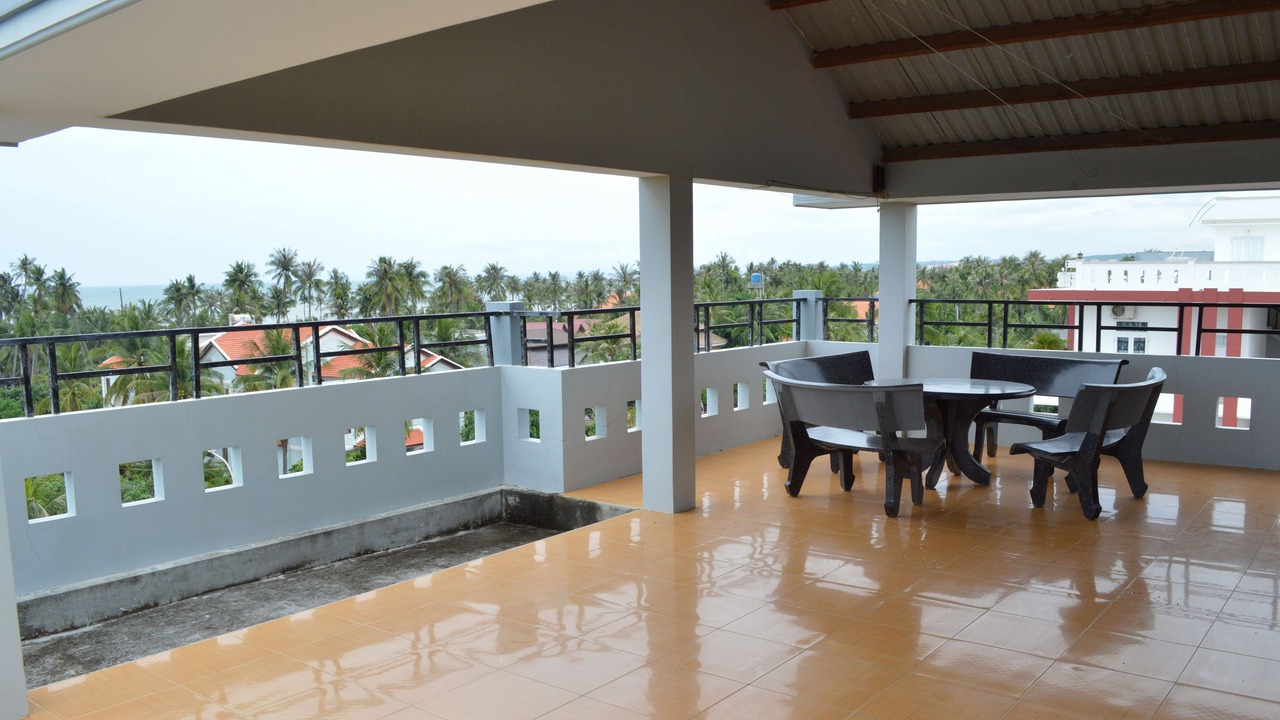Photo of Outdoor in East Ham Tien Beach
