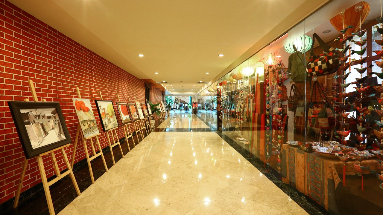 Photo of Others in District 3