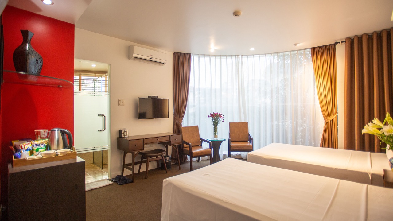 Photo of Bedroom in Trung Hoa Nhan Chinh