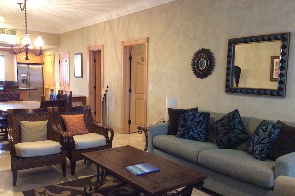 Photo of Livingroom in Cabo San Lucas