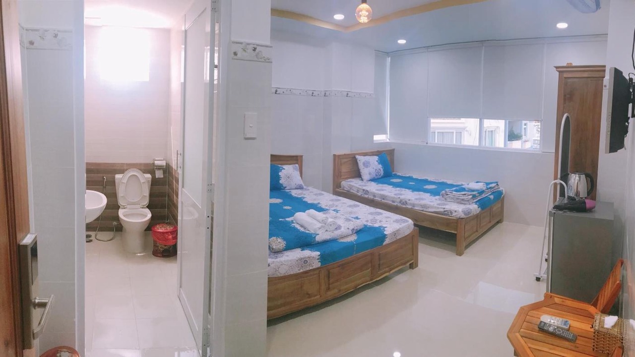 Photo of Others in District 10