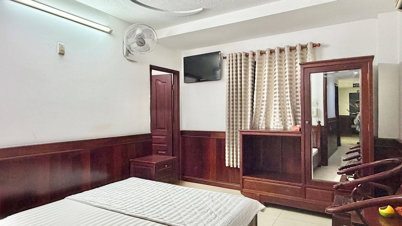 Photo of Bedroom in District 12