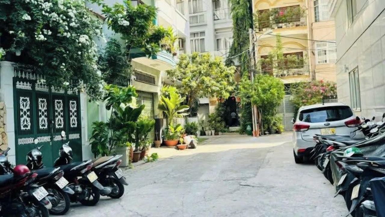Photo of Outdoor in Phuong 6