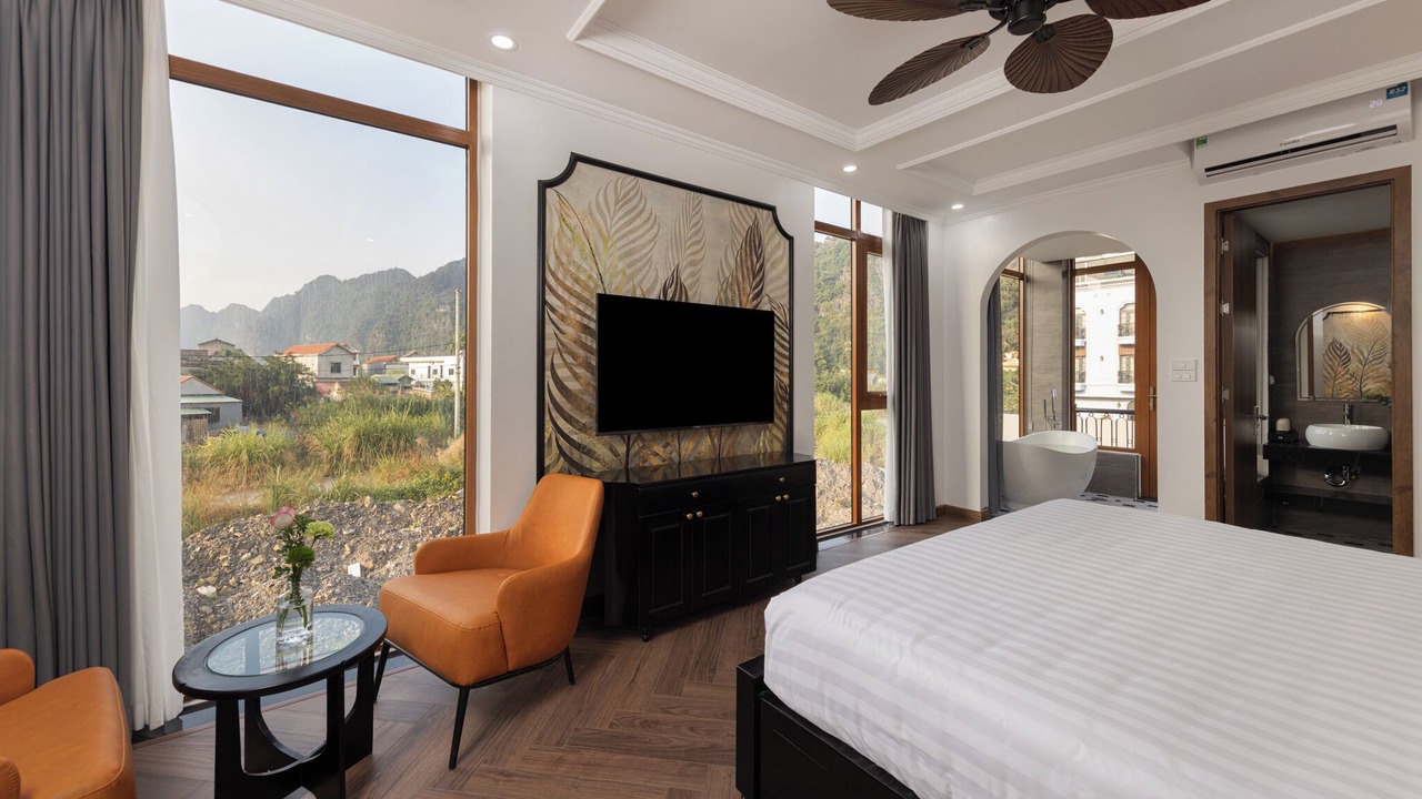 Photo of Bedroom in Hoa Lu