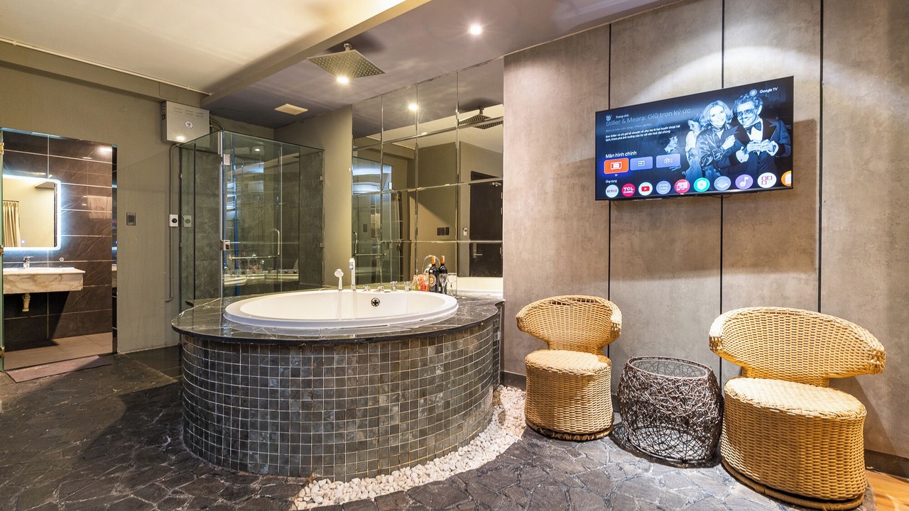 Photo of Bathroom in District 10