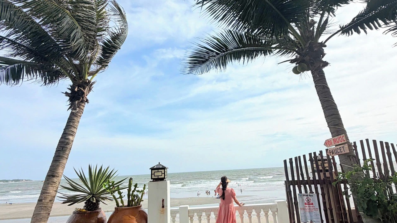 Photo of Others in East Ham Tien Beach
