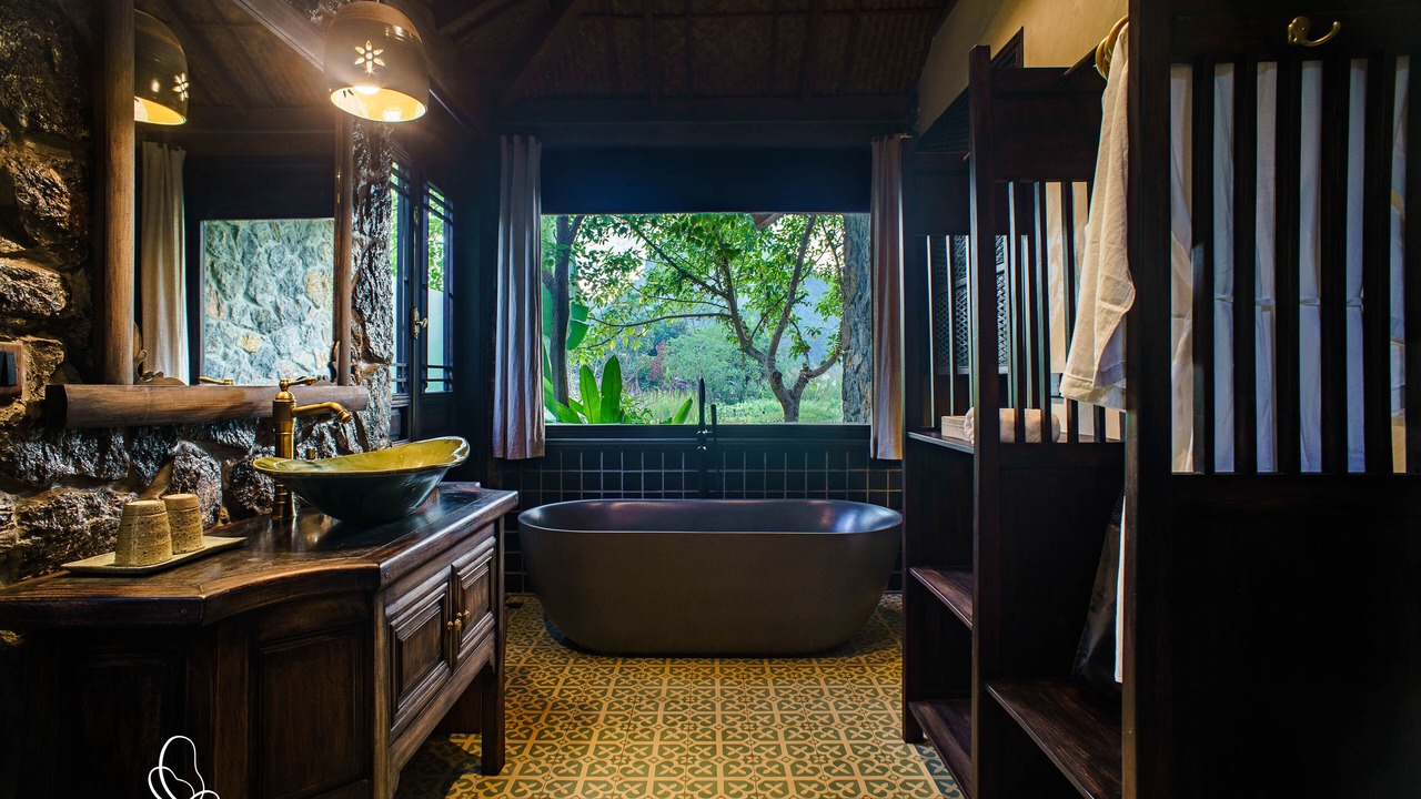 Photo of Bathroom in Hoa Lu