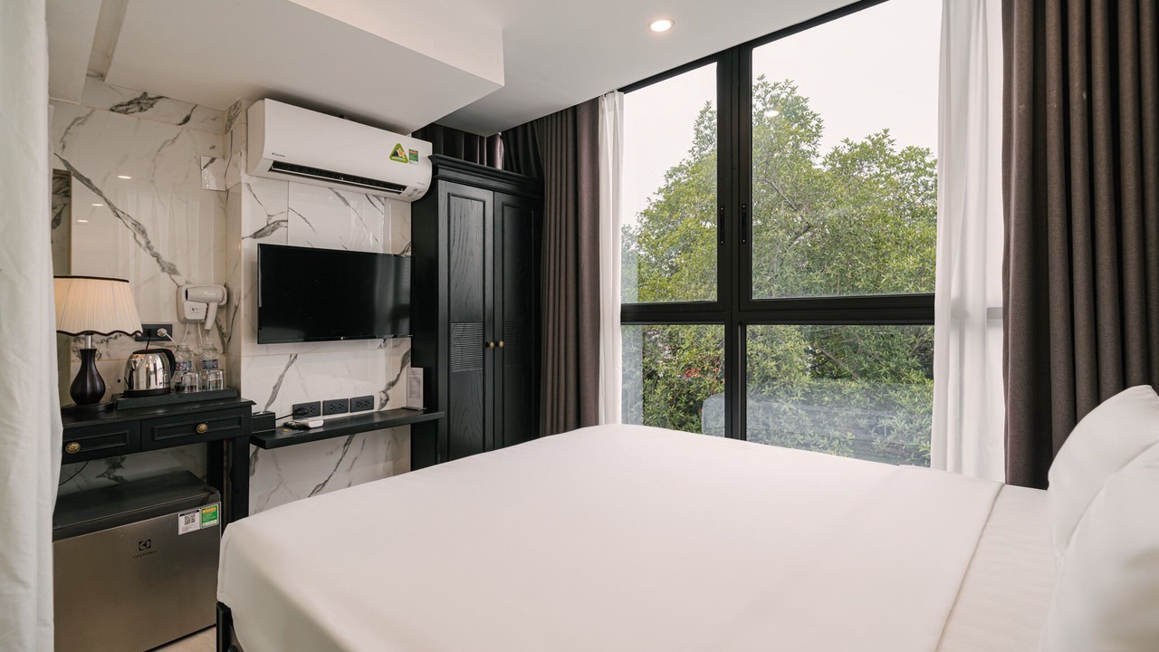 Photo of Bedroom in Hang Trong