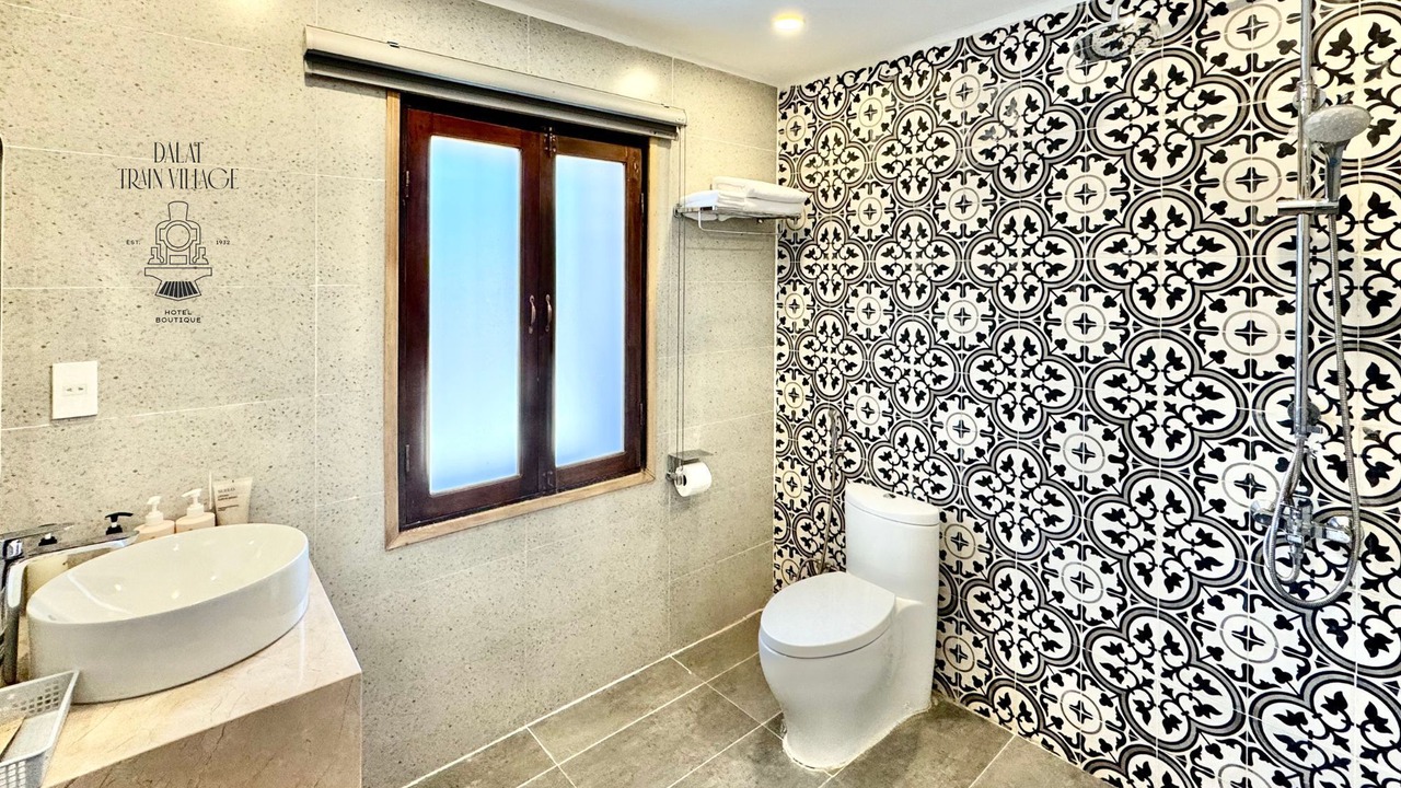 Photo of Bathroom in Phuong 10