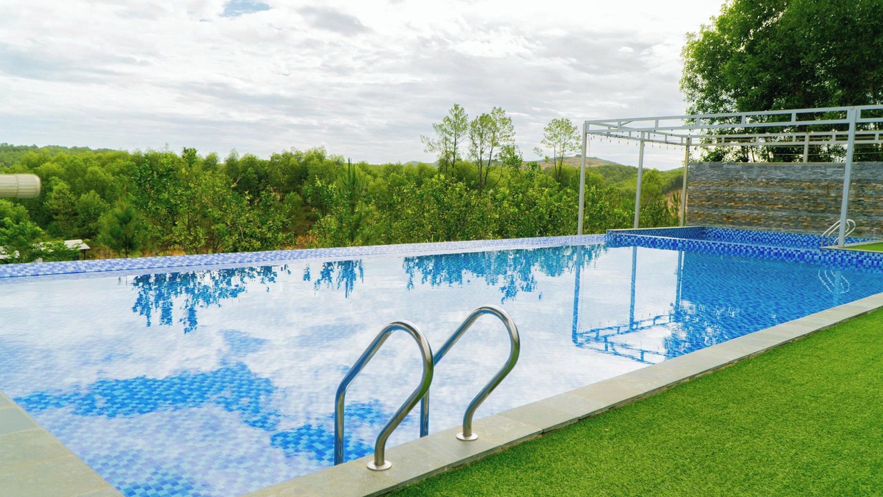 Photo of Outdoor in Huong Thuy