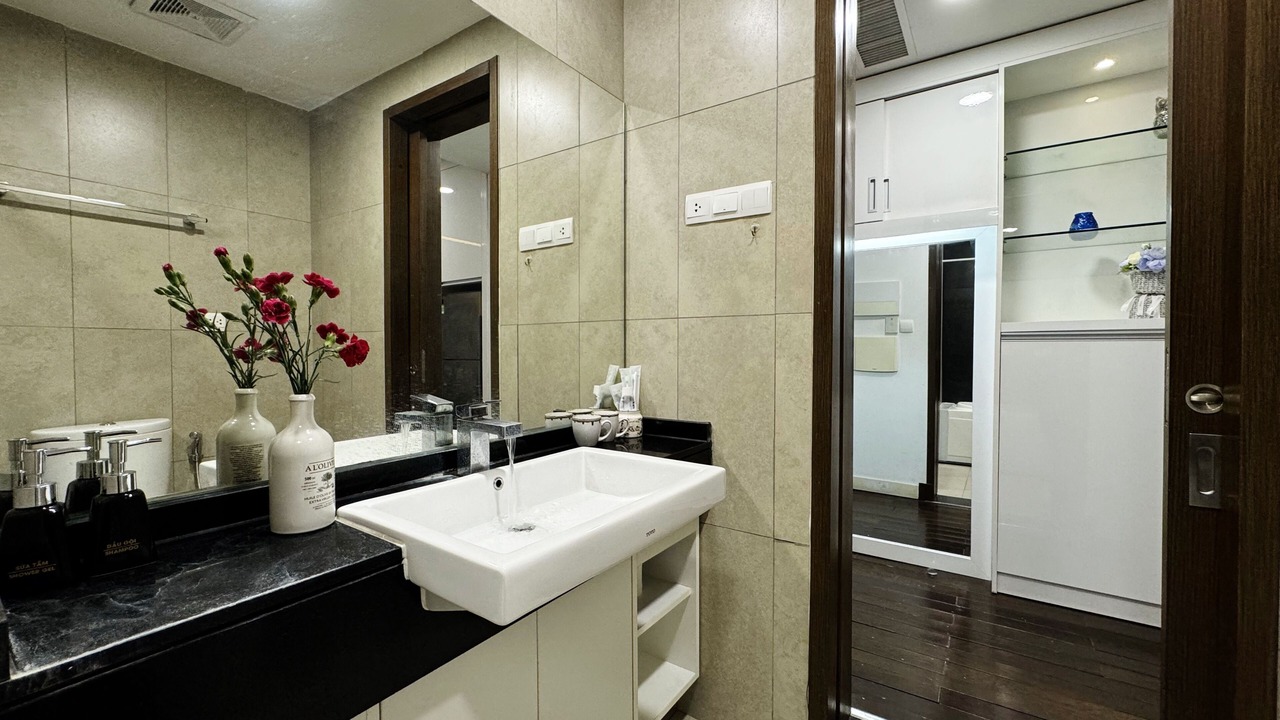 Photo of Bathroom in Ba Dinh