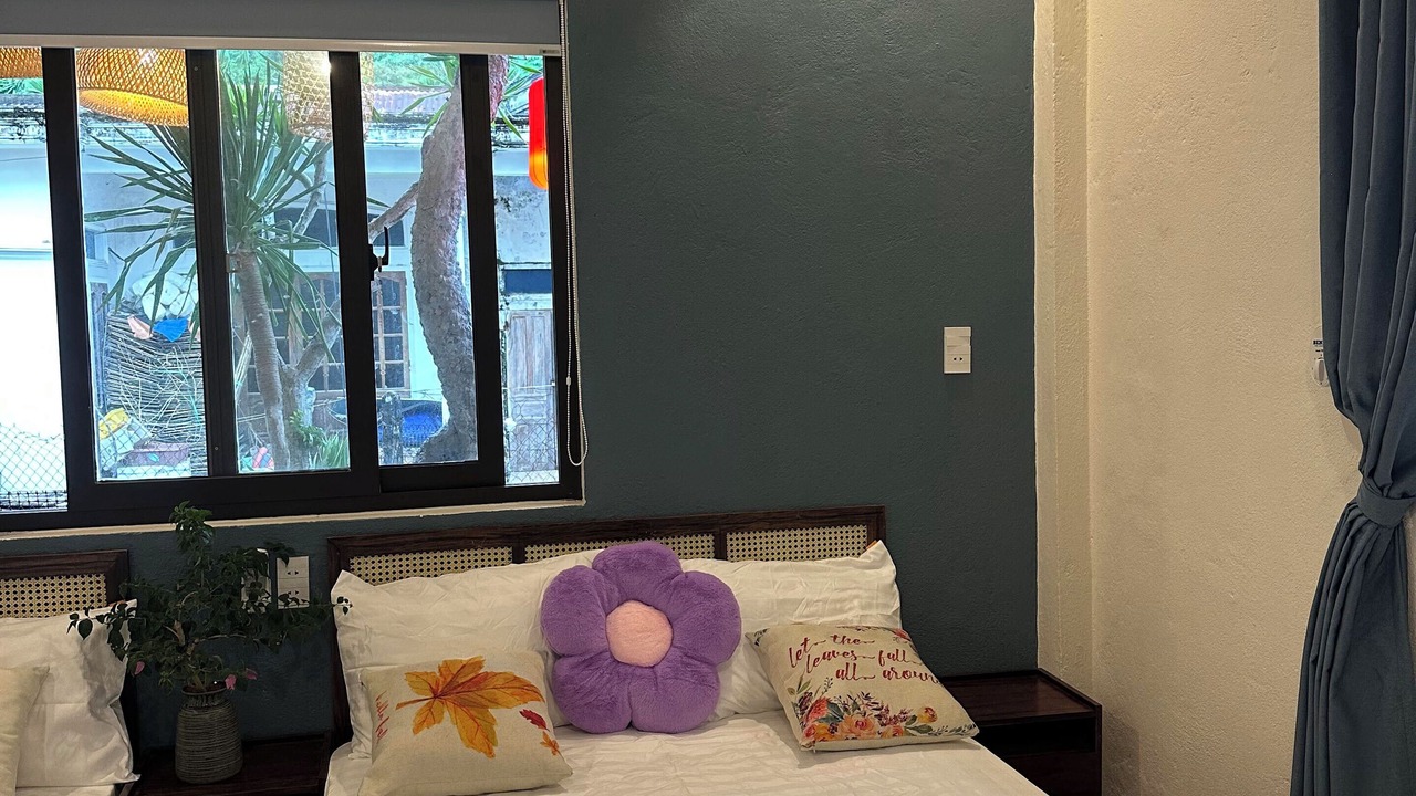 Photo of Bedroom in Cham Island
