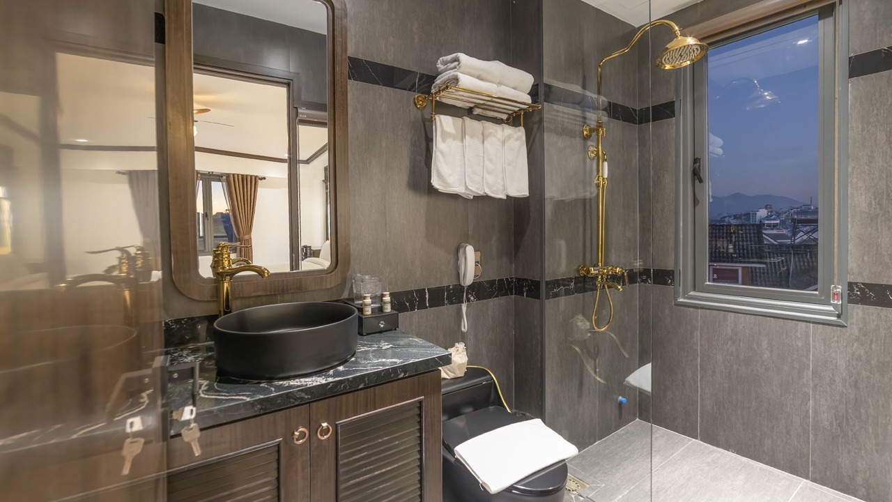 Photo of Bathroom in Da Lat