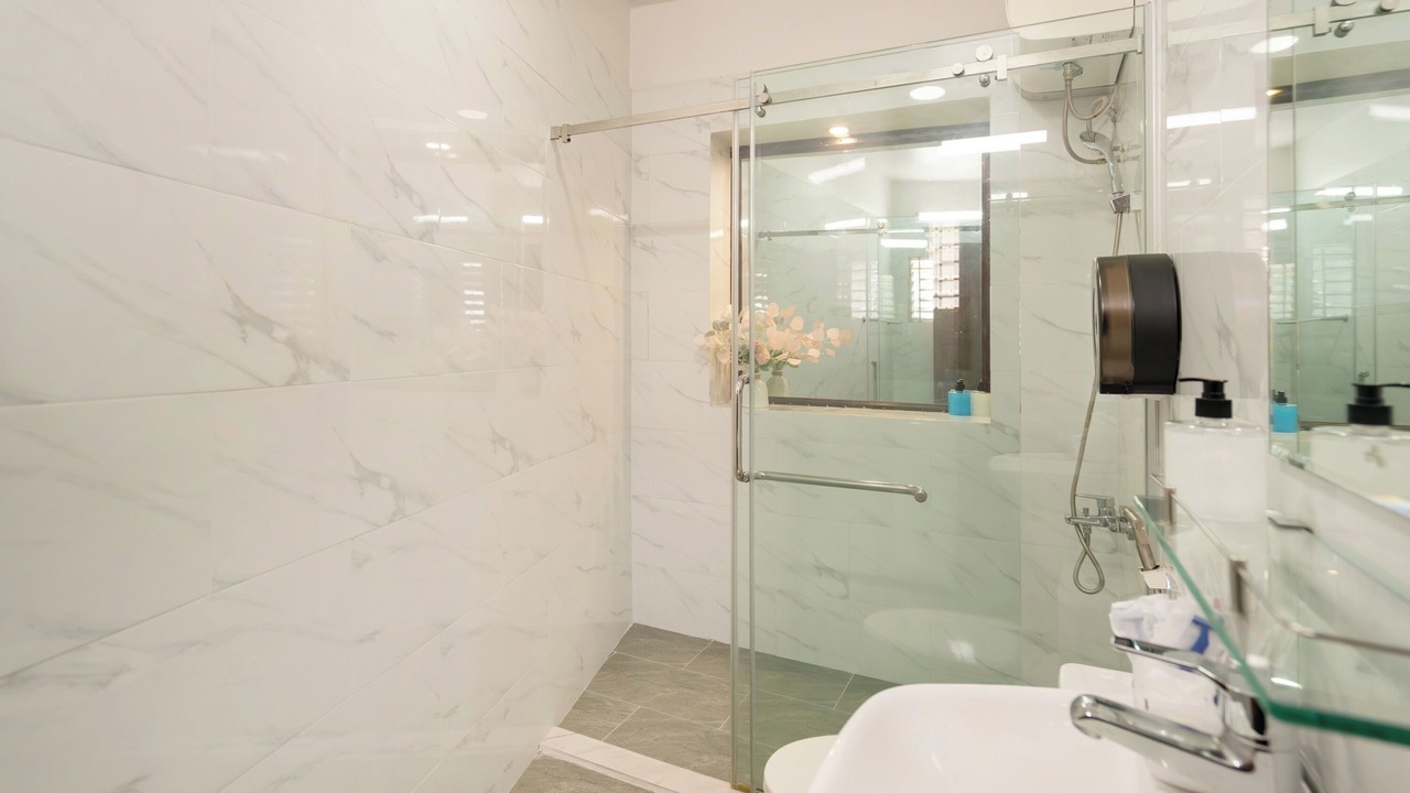 Photo of Bathroom in Bui Thi Xuan