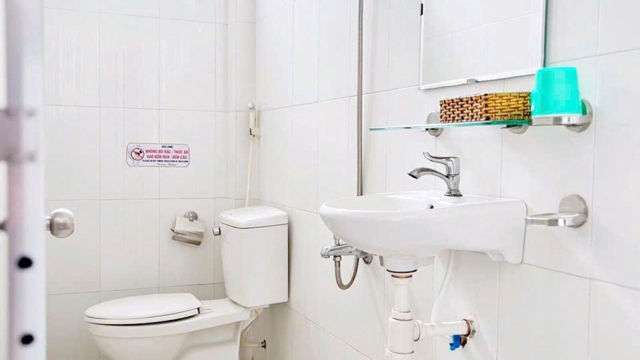 Photo of Bathroom in East Ham Tien Beach