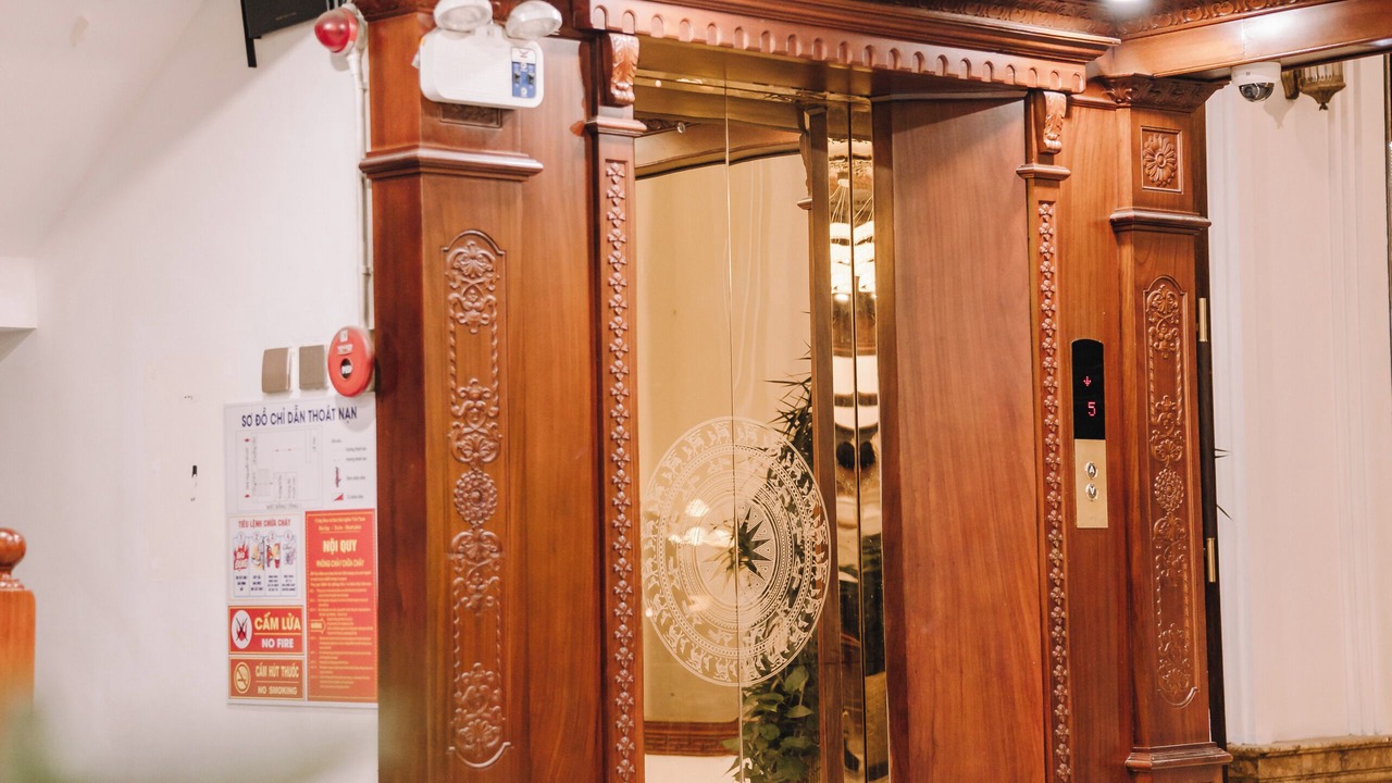 Photo of Others in Hai Ba Trung