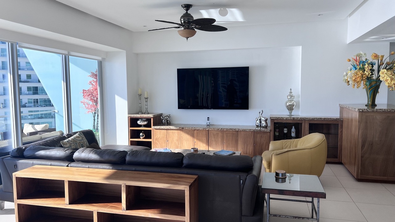 Photo of Livingroom in North Hotel Zone