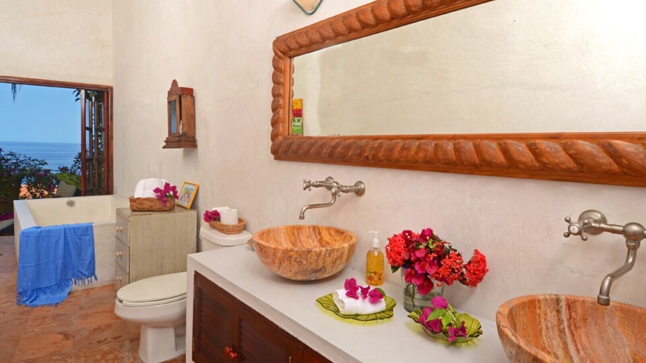 Photo of Bathroom in Conchas Chinas