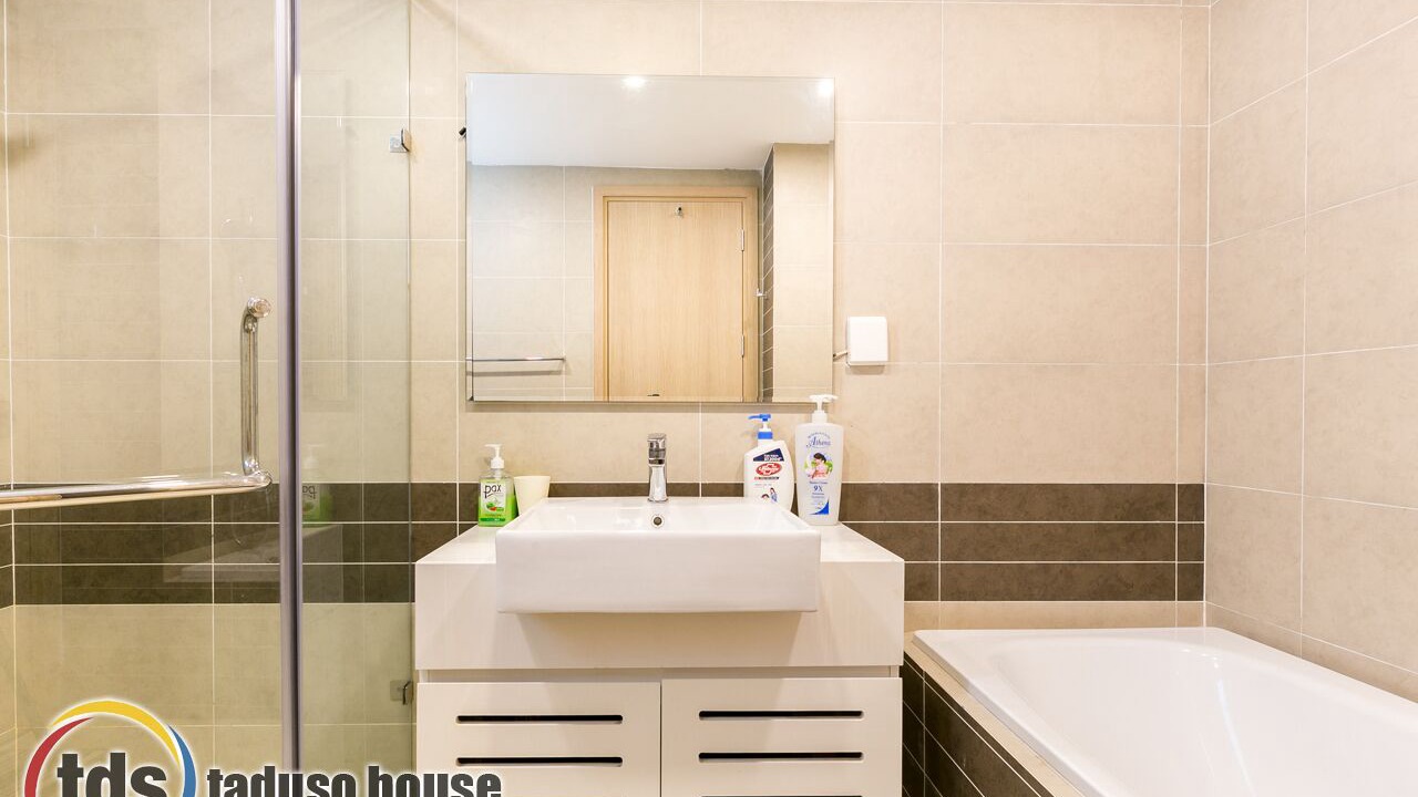 Photo of Bathroom in Bach Dang Riverside