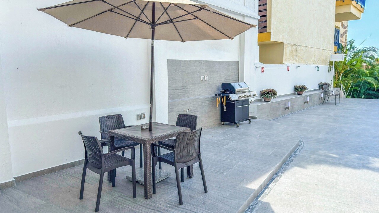 Photo of Outdoor in South Shore Hotel Area