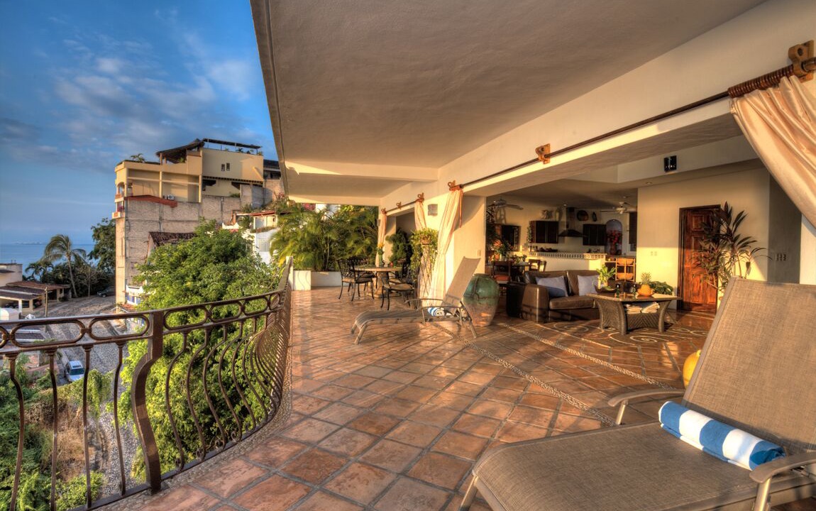 Photo of Patio Balcony in Conchas Chinas