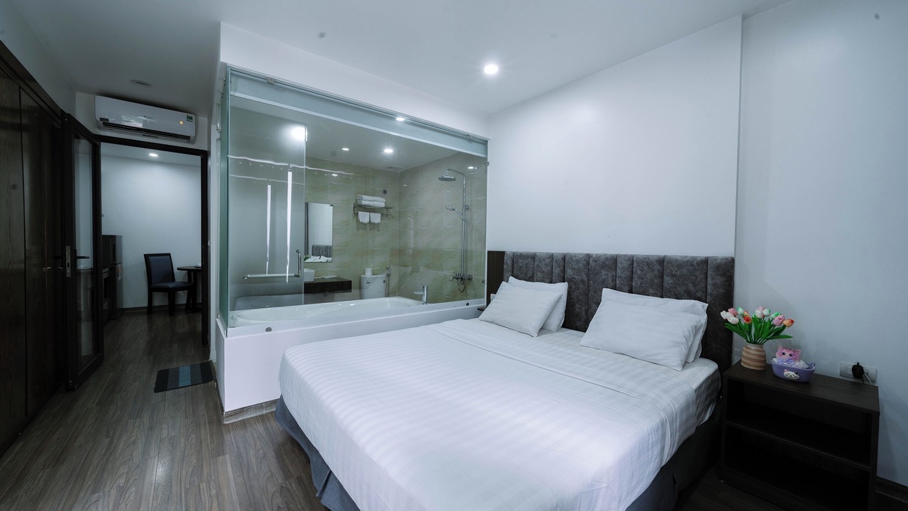 Photo of Bedroom in Dich Vong Hau