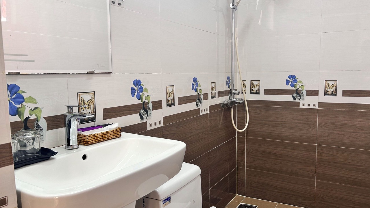 Photo of Bathroom in Phuong