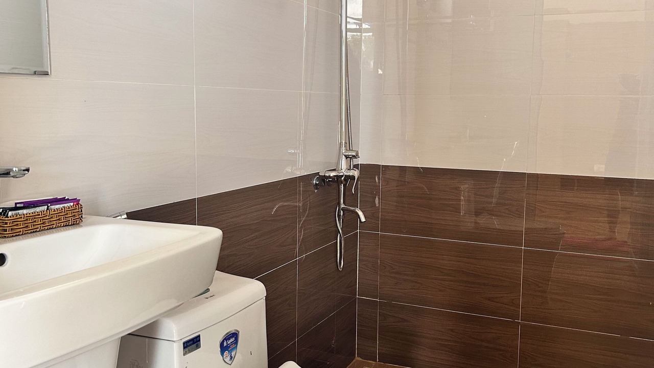 Photo of Bathroom in Phuong