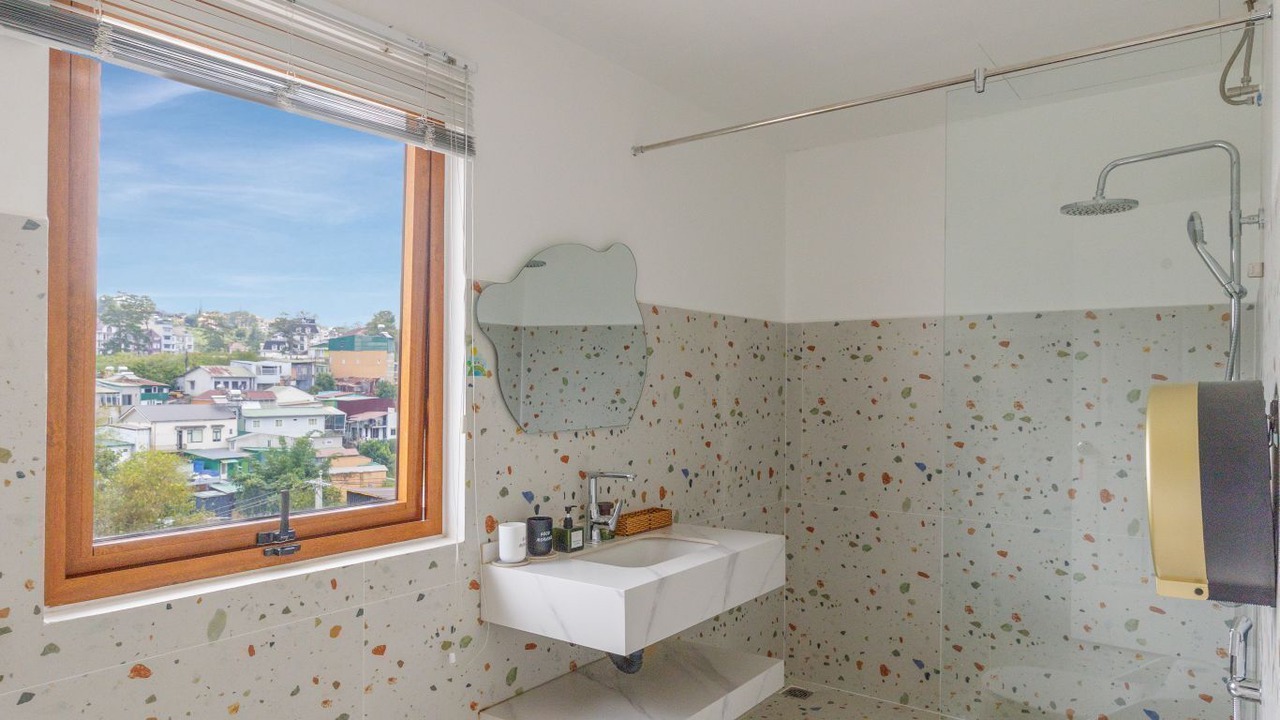 Photo of Bathroom in Da Lat