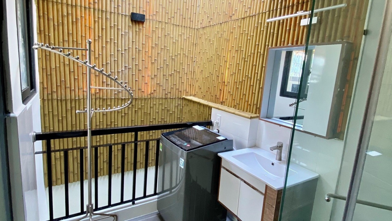 Photo of Bathroom in Phuong 6