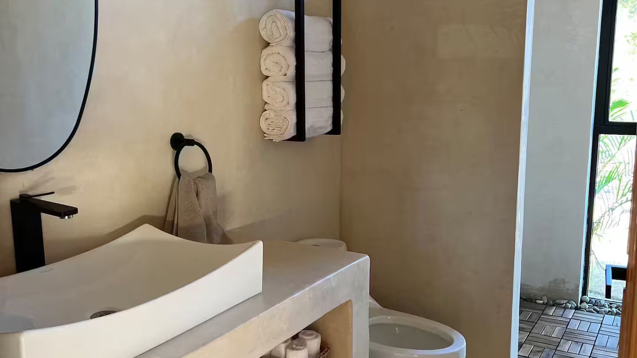Photo of Bathroom in Salchi