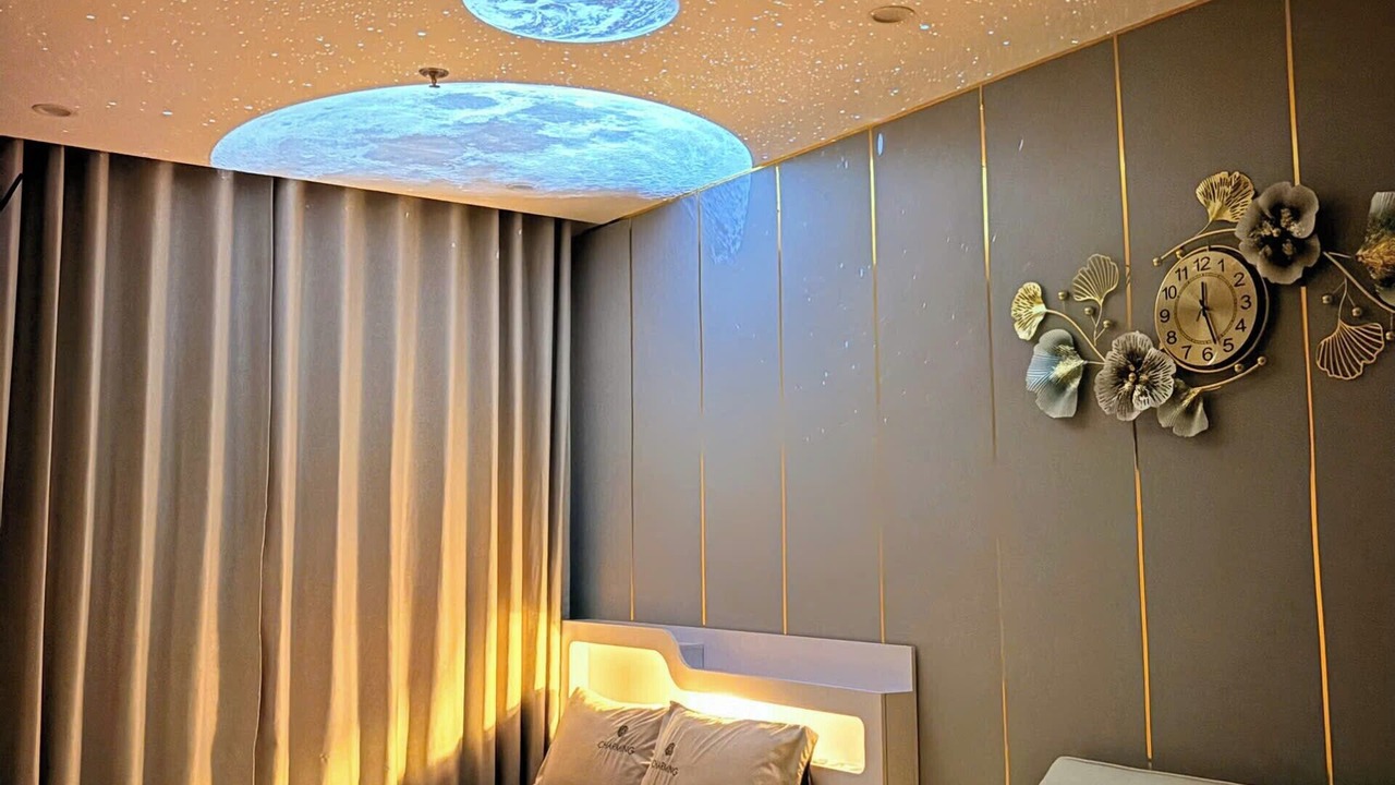 Photo of Bedroom in District 9