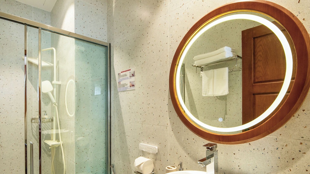Photo of Bathroom in Hue