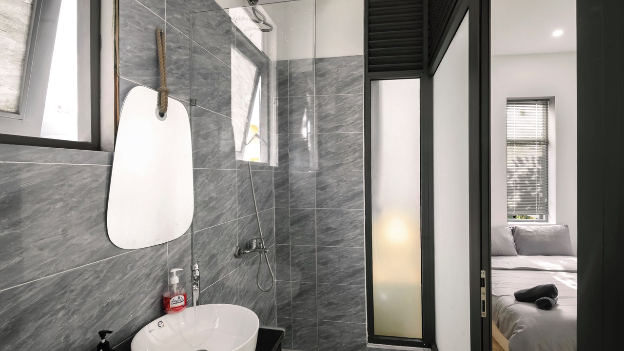 Photo of Bathroom in Ngu Hanh Son