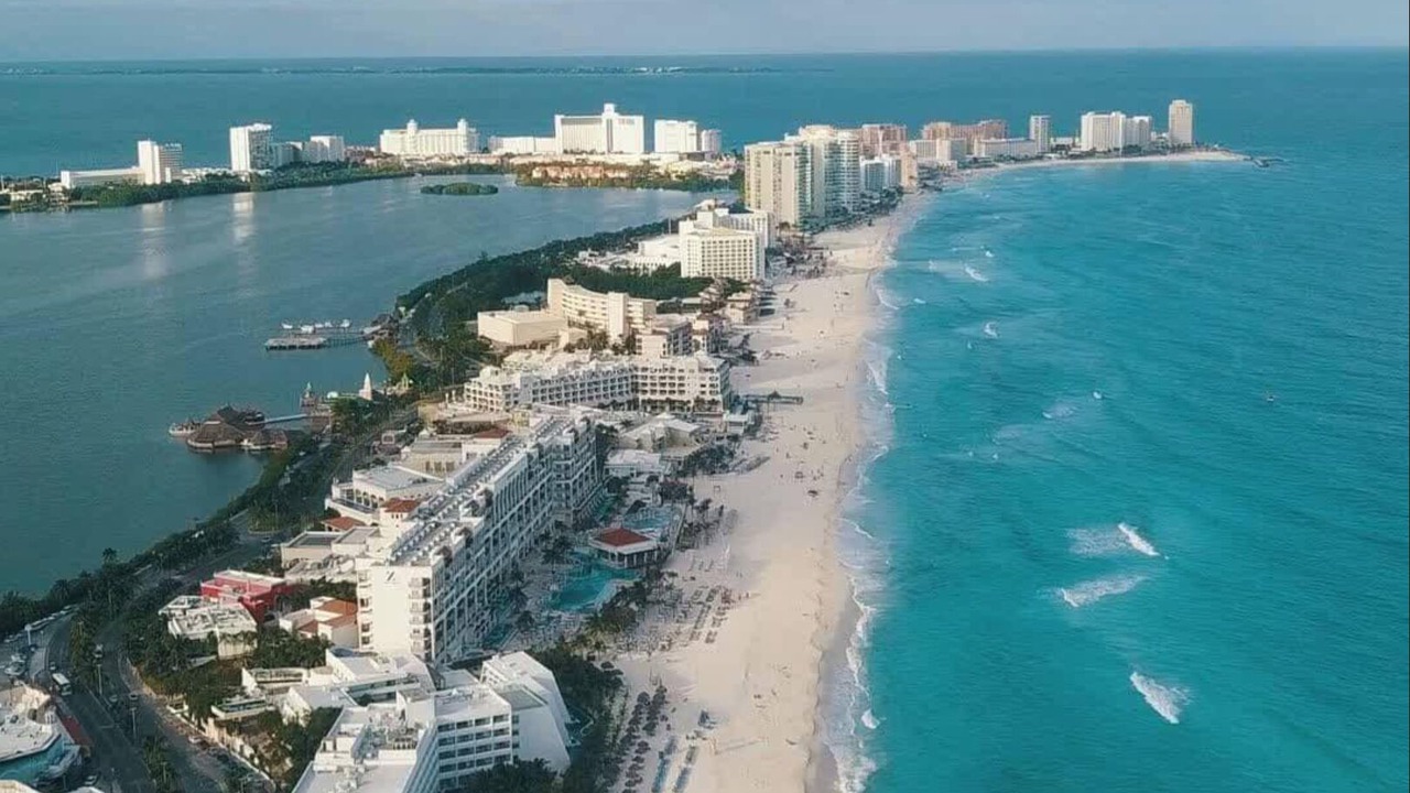 Photo of Others in Punta Cancun