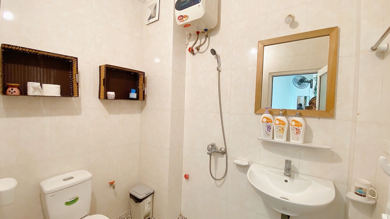 Photo of Bathroom in Hang Bo