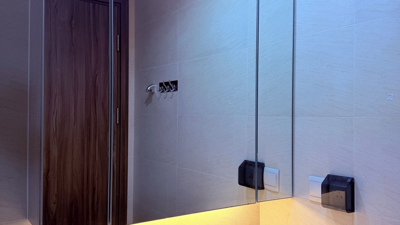 Photo of Bathroom in District 10
