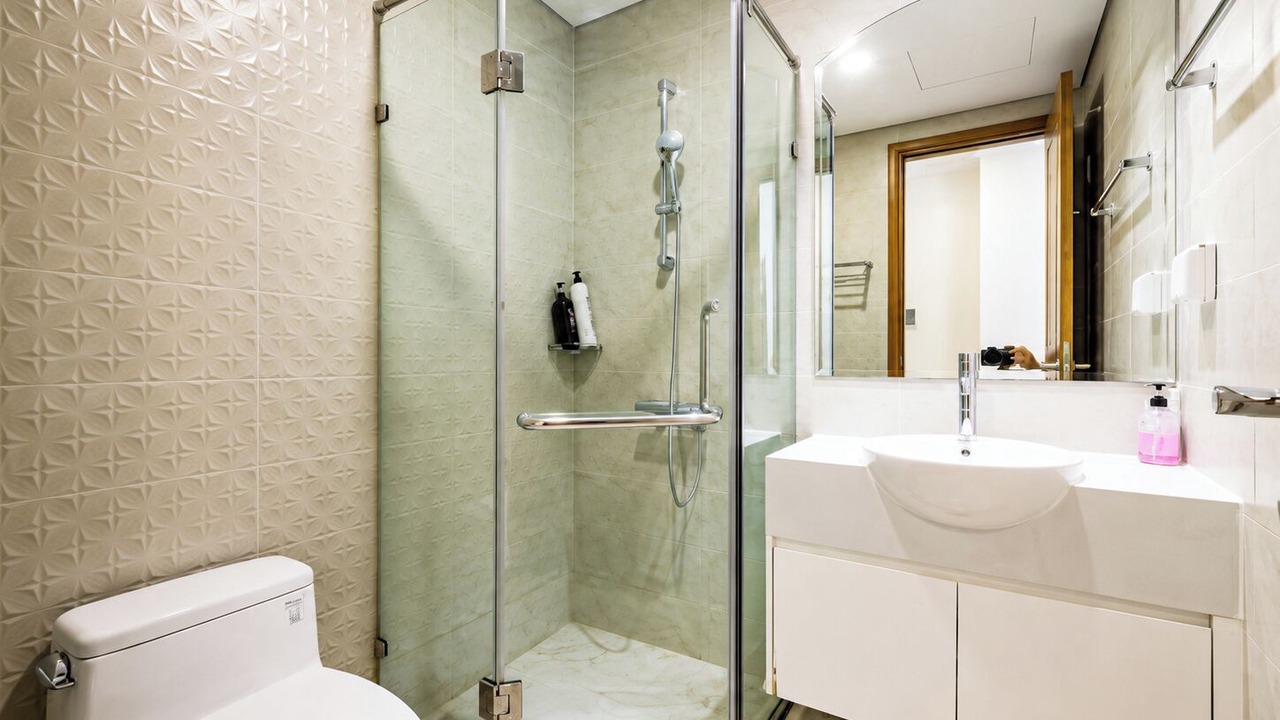 Photo of Bathroom in Hang Xanh