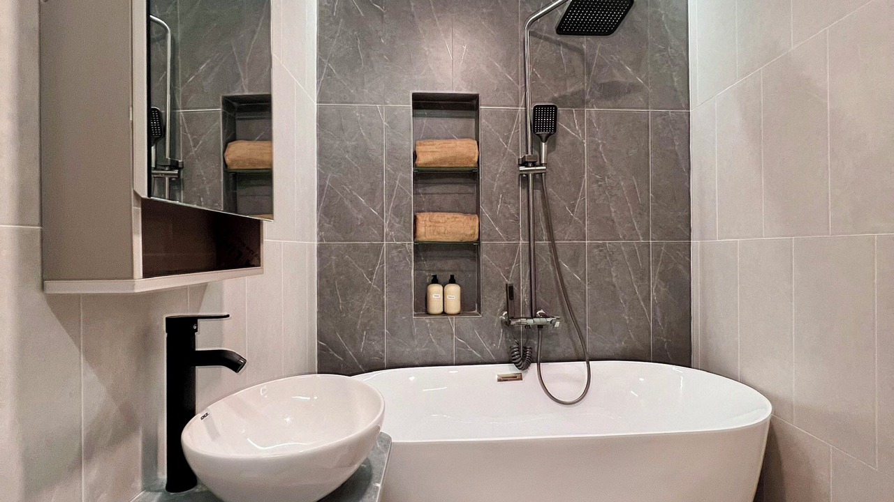 Photo of Bathroom in District 4