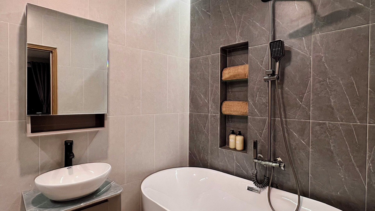Photo of Bathroom in District 4