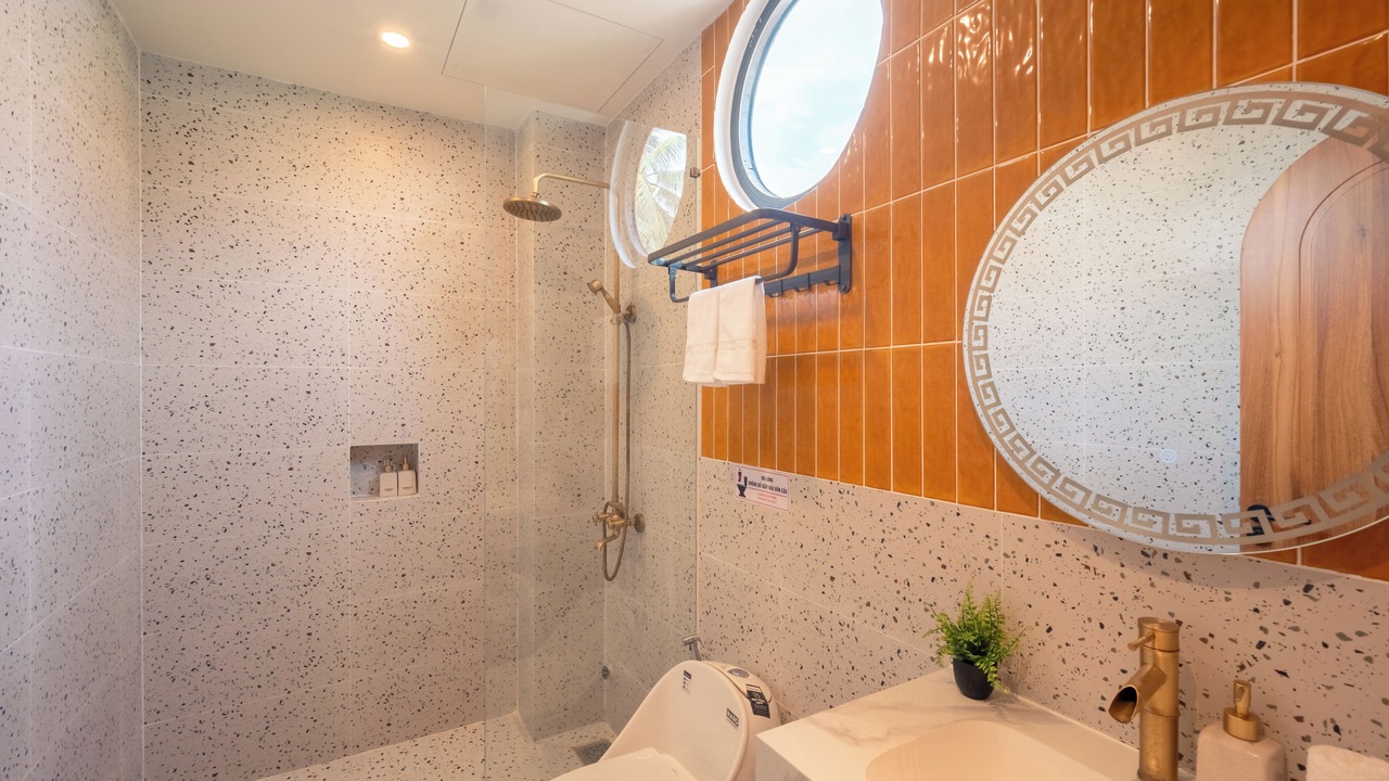 Photo of Bathroom in Cam Pho