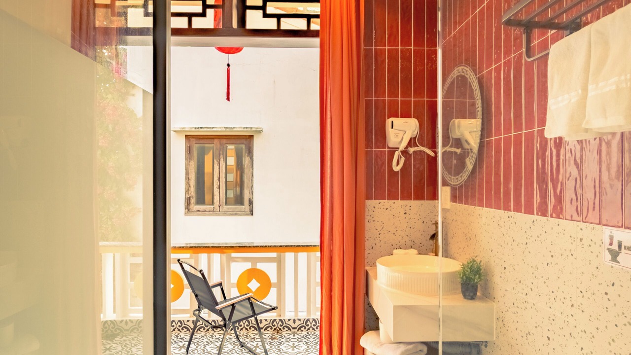 Photo of Bathroom in Cam Pho