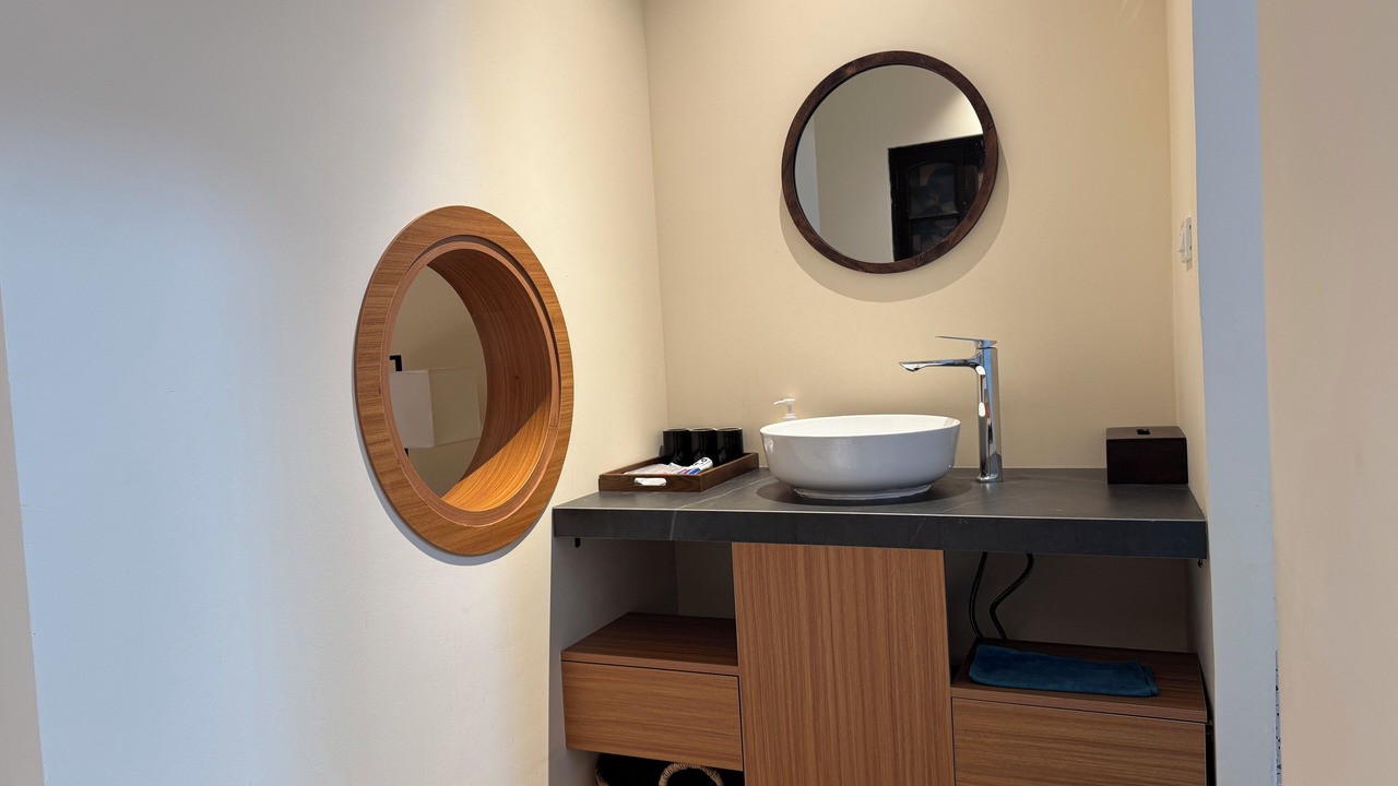 Photo of Bathroom in Old Quarter