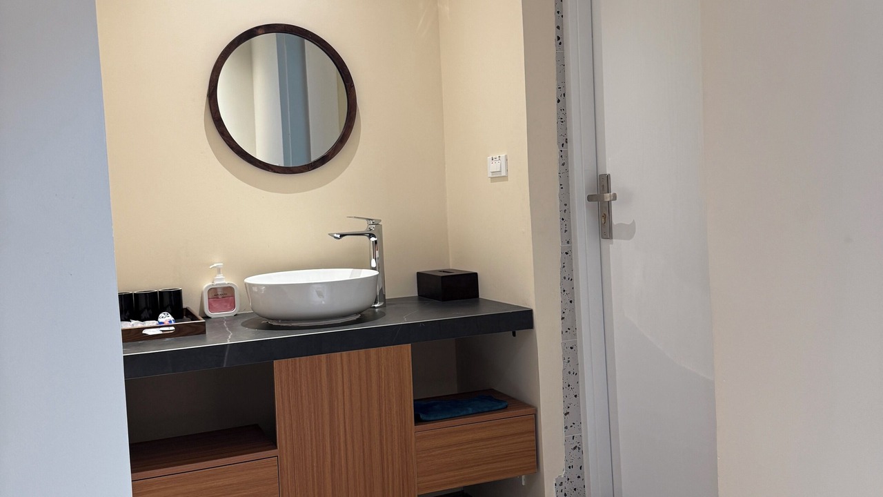 Photo of Bathroom in Old Quarter