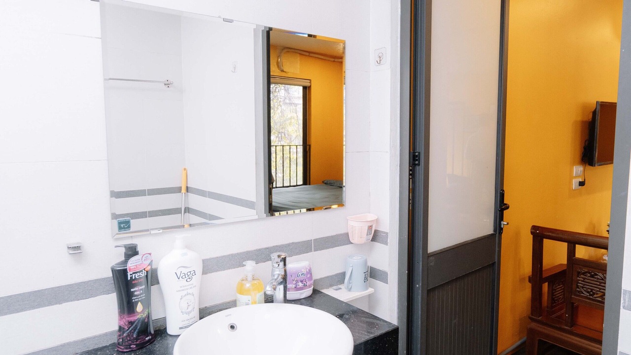 Photo of Bathroom in Hang Bo