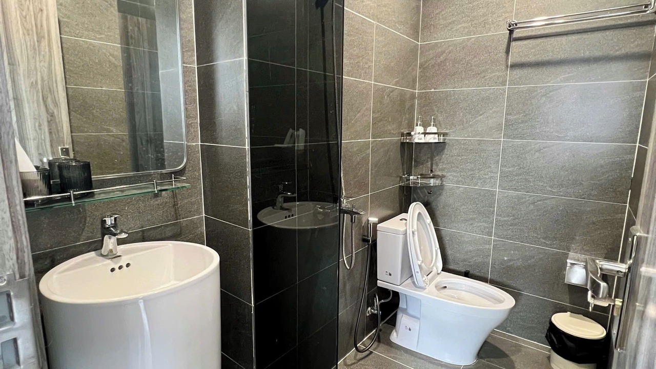 Photo of Bathroom in Hanoi