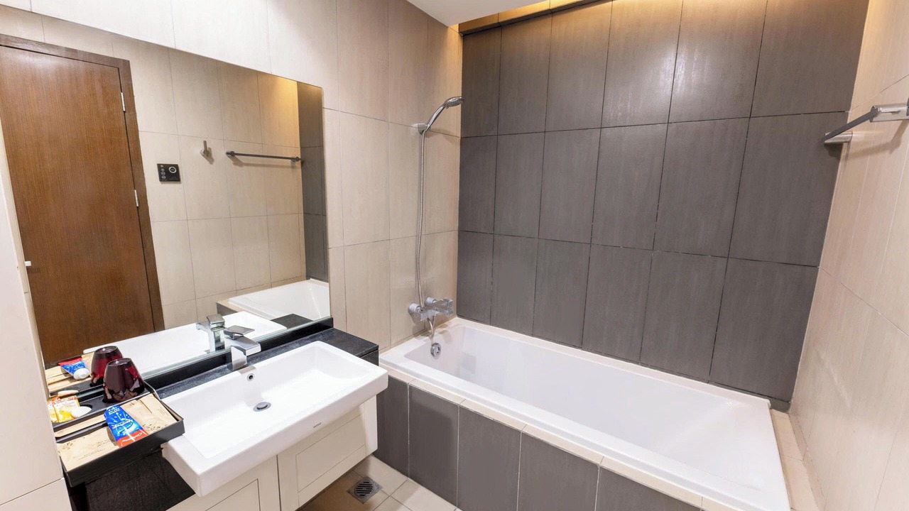 Photo of Bathroom in Ba Dinh